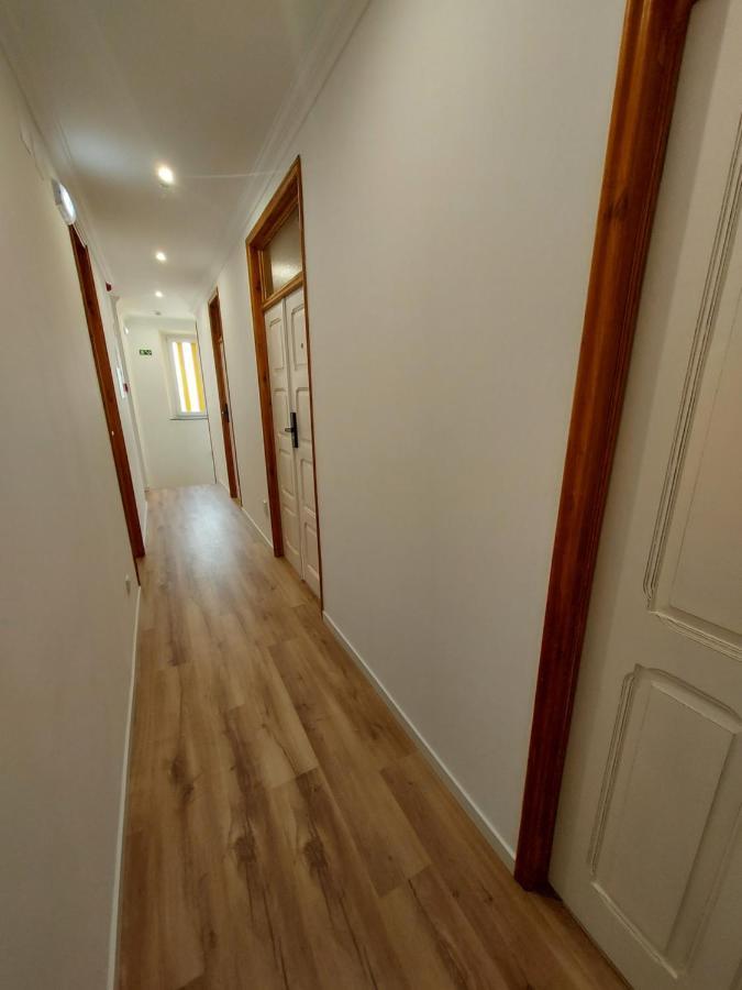 Wolley - Peniche Guesthouse エクステリア 写真