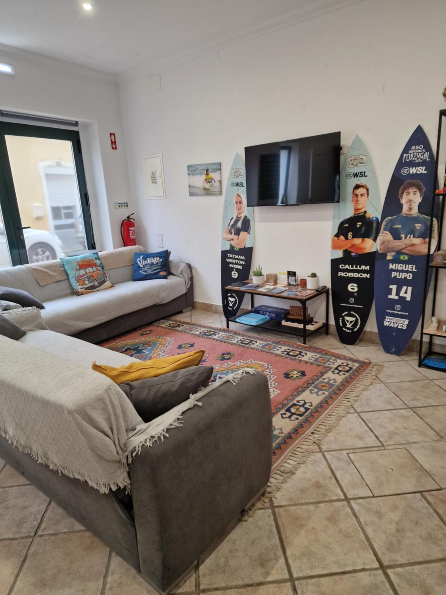 Wolley - Peniche Guesthouse エクステリア 写真